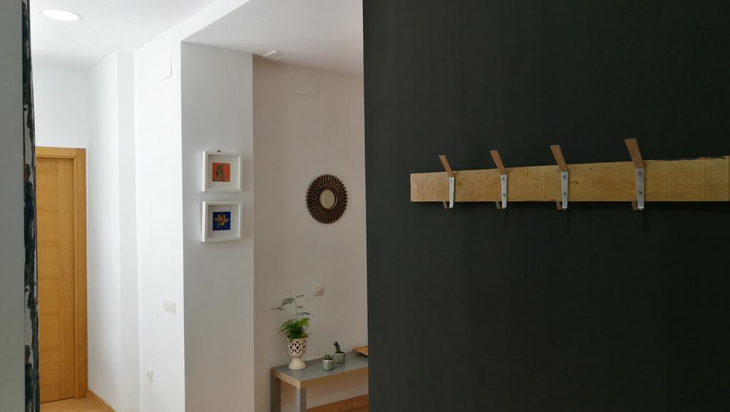 Mitjana Plaza Apartment Malaga Bagian luar foto